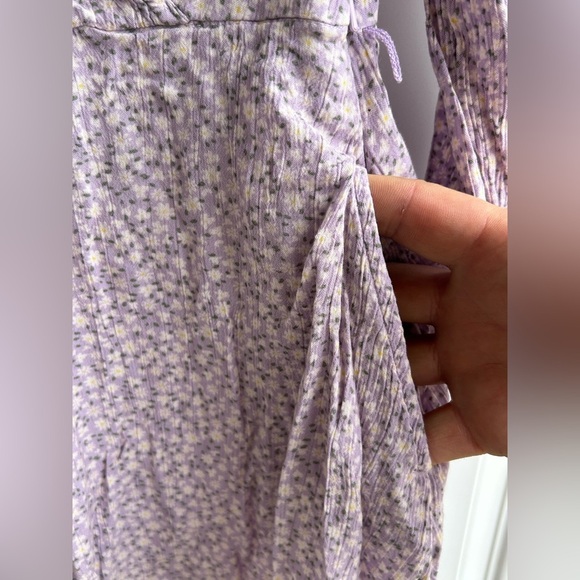 American Eagle Outfitters Purple Romper
Size XS - Picture 3 of 6